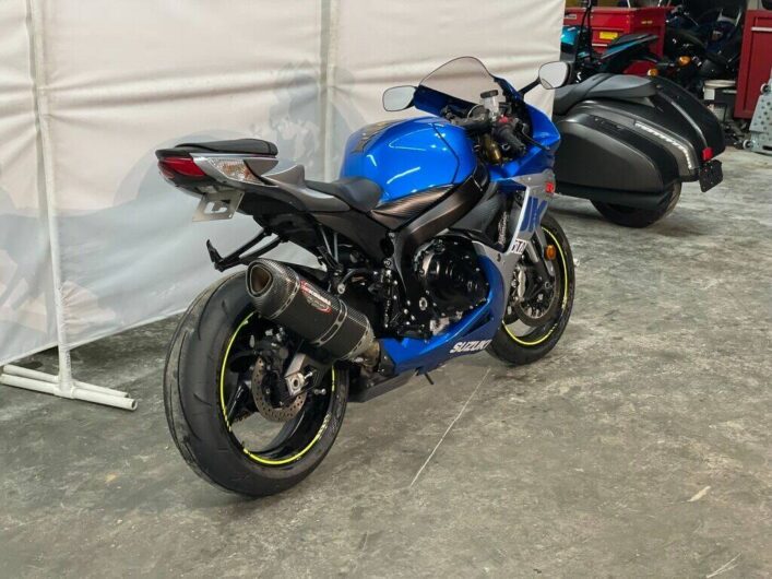 2021 SUZUKI GSX-R750