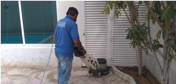 Floor Tiles & Grout Cleaning Services