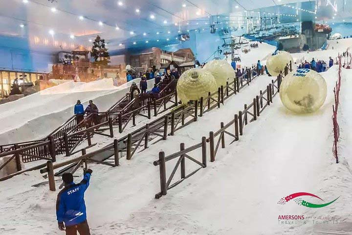 Dive into Dubai’s Snowy Oasis: Ski Dubai Snow Park Expedition