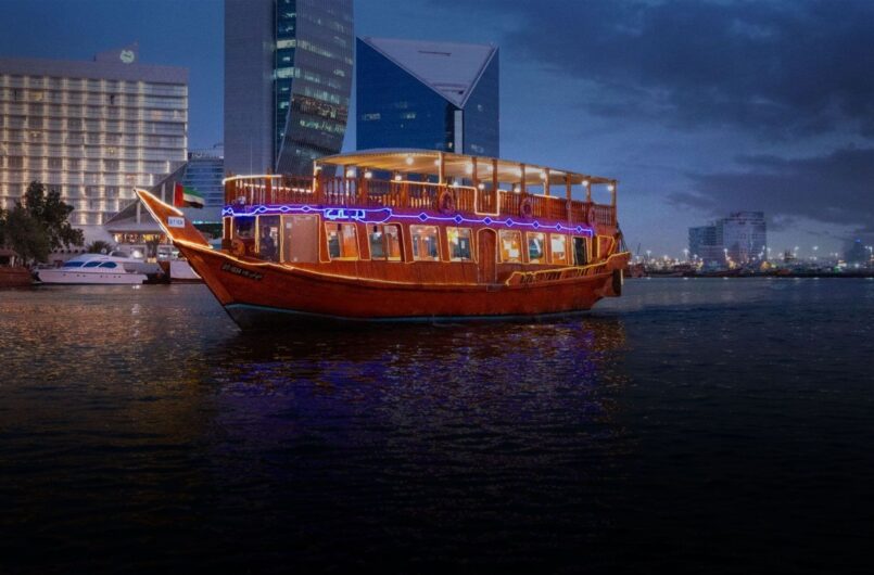 DHOW CRUISE DINNER AT DUBAI CREEK