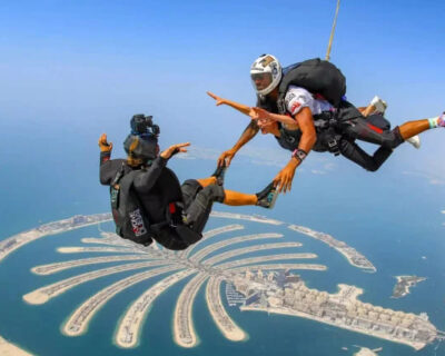 Skydiving-In-Dubai-Tandem-Sky-Dive-Dubai-Palm-Drop-Zone-1