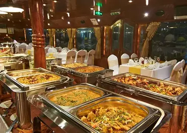 DHOW CRUISE DINNER AT DUBAI CREEK