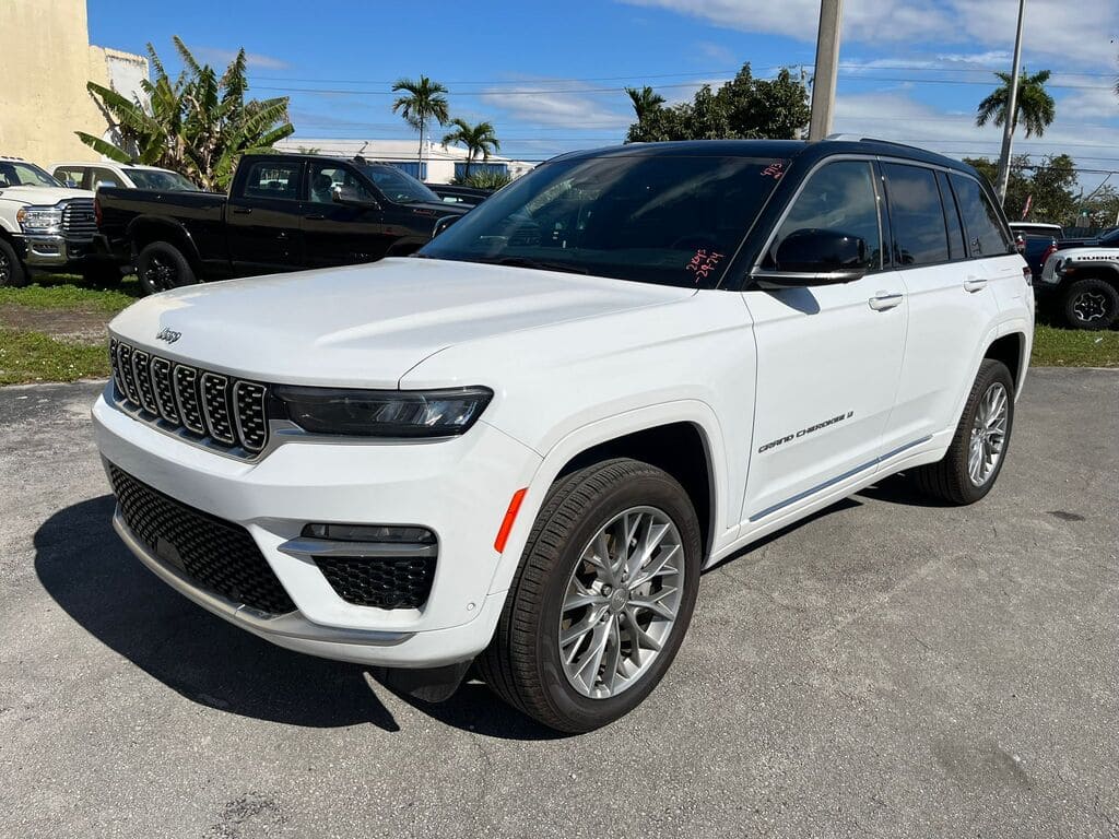 2022 JEEP GRAND CHEROKEE