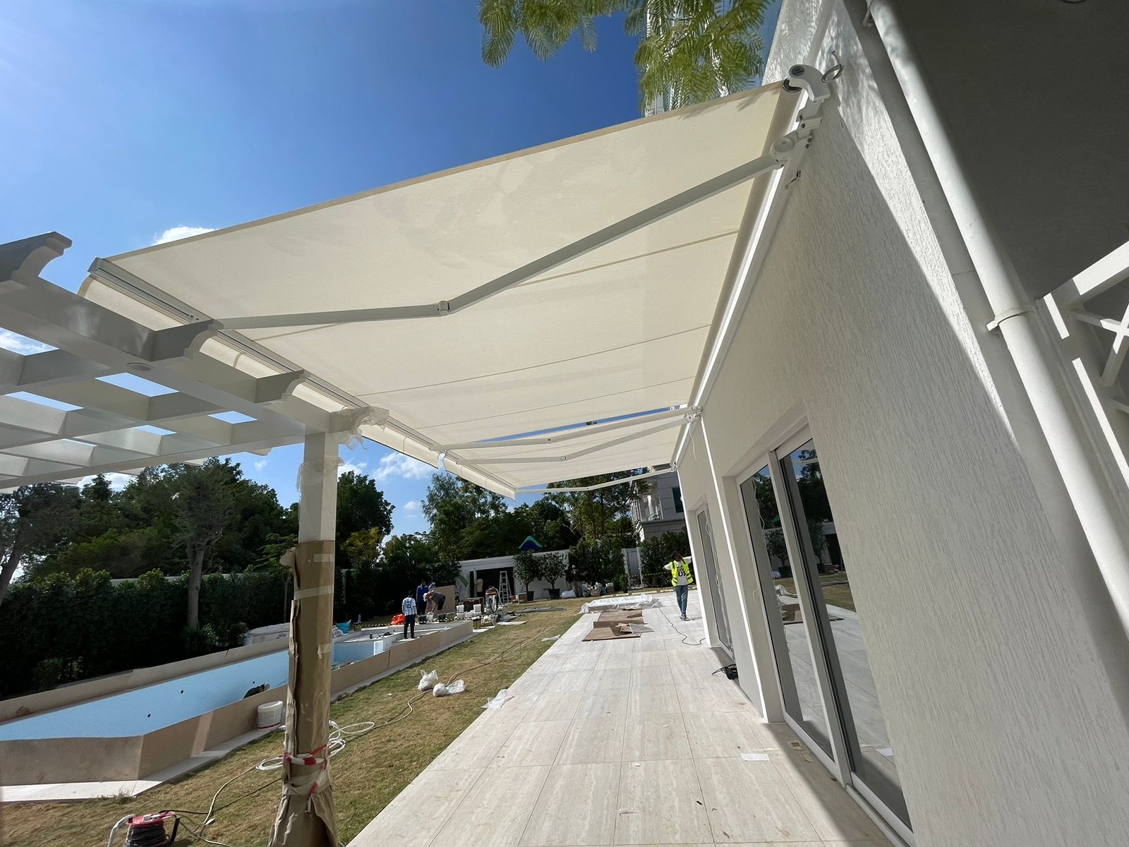 bio climate pergolas manufacturer