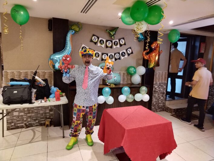 Birthday Party Host / Birthday Party Services Dubai / Balloon Bender