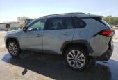 2022 Toyota RAV4 Xle Premium WhatsApp me (+971586703639)