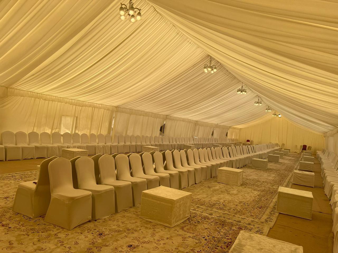 Rent tables with lights for rent, rent clean chairs for rent in Dubai