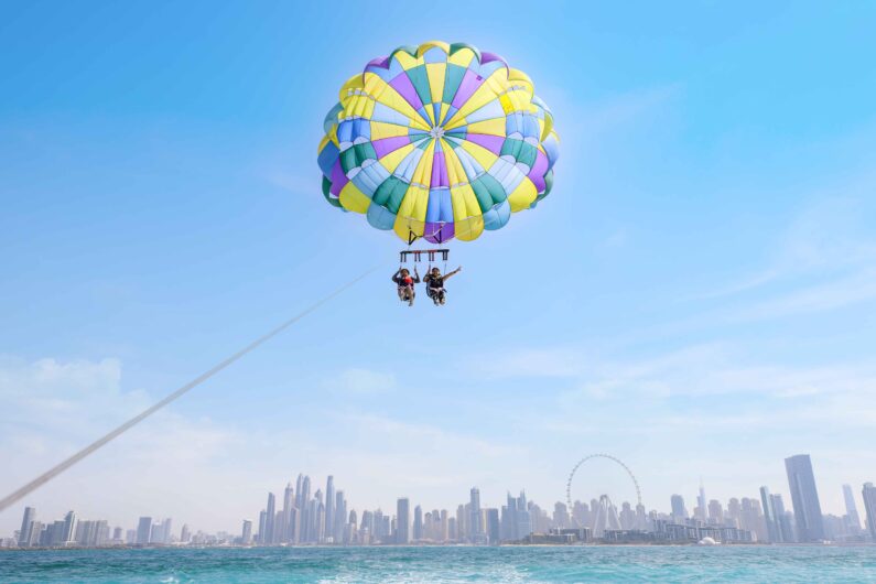 Soar High: The Ultimate Guide to Parasailing in Dubai