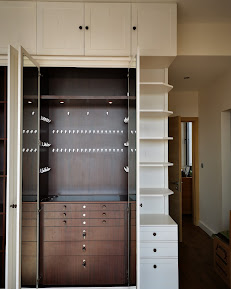 We Provide HIghly Professional All Type of Carpentery Services