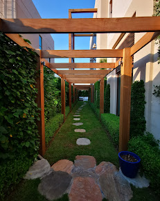 We Provide HIghly Professional All Type of Carpentery Services