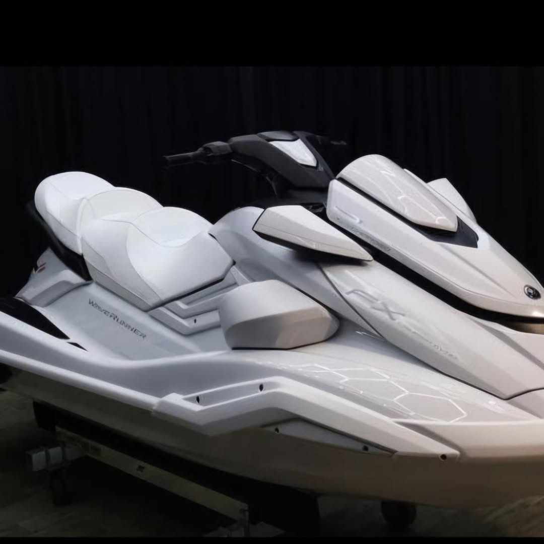 2025 Yamaha WaveRunner FX Cruiser SVHO Jetski