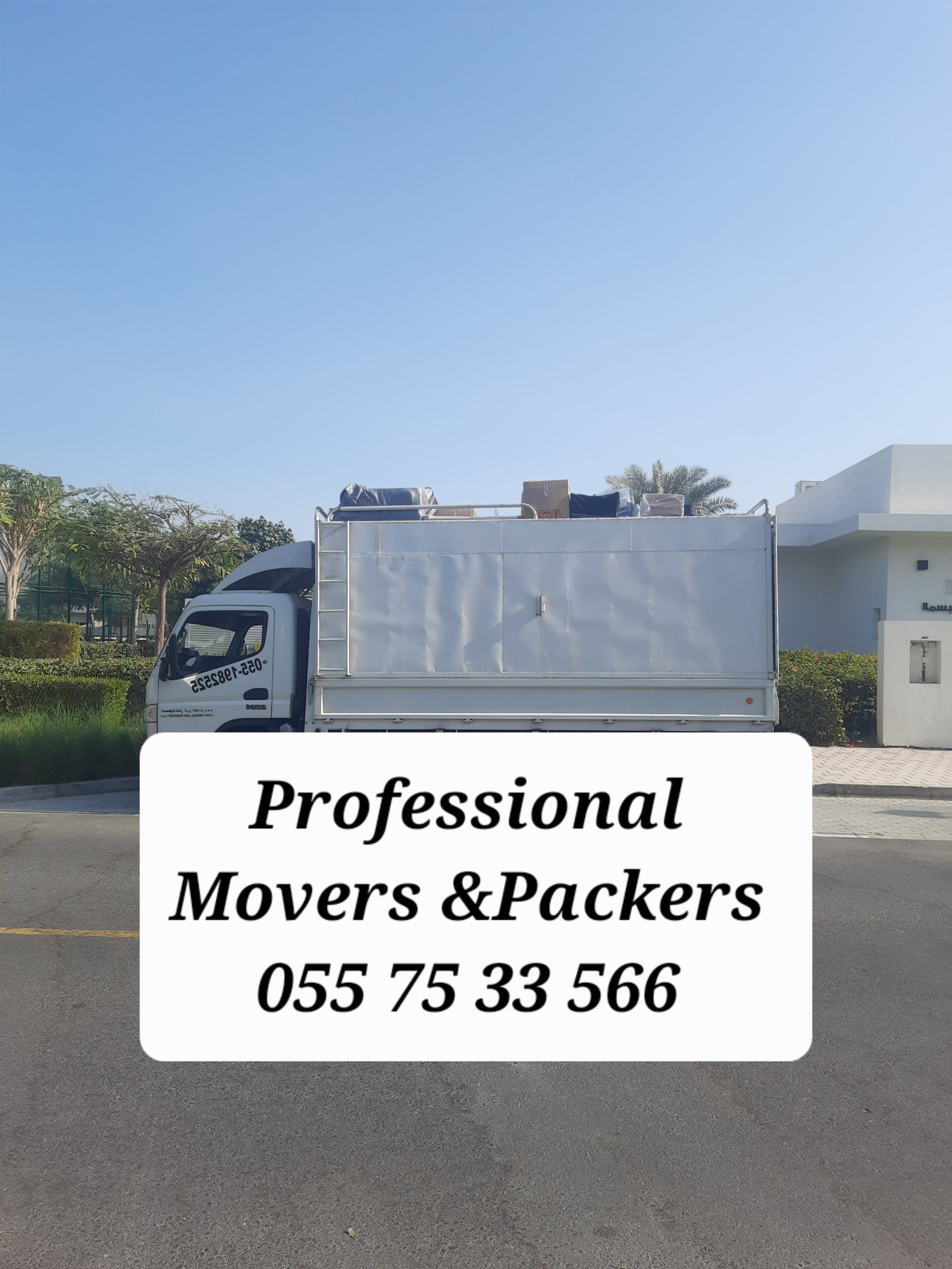 Movers Pickup Truck For Rent In dubai