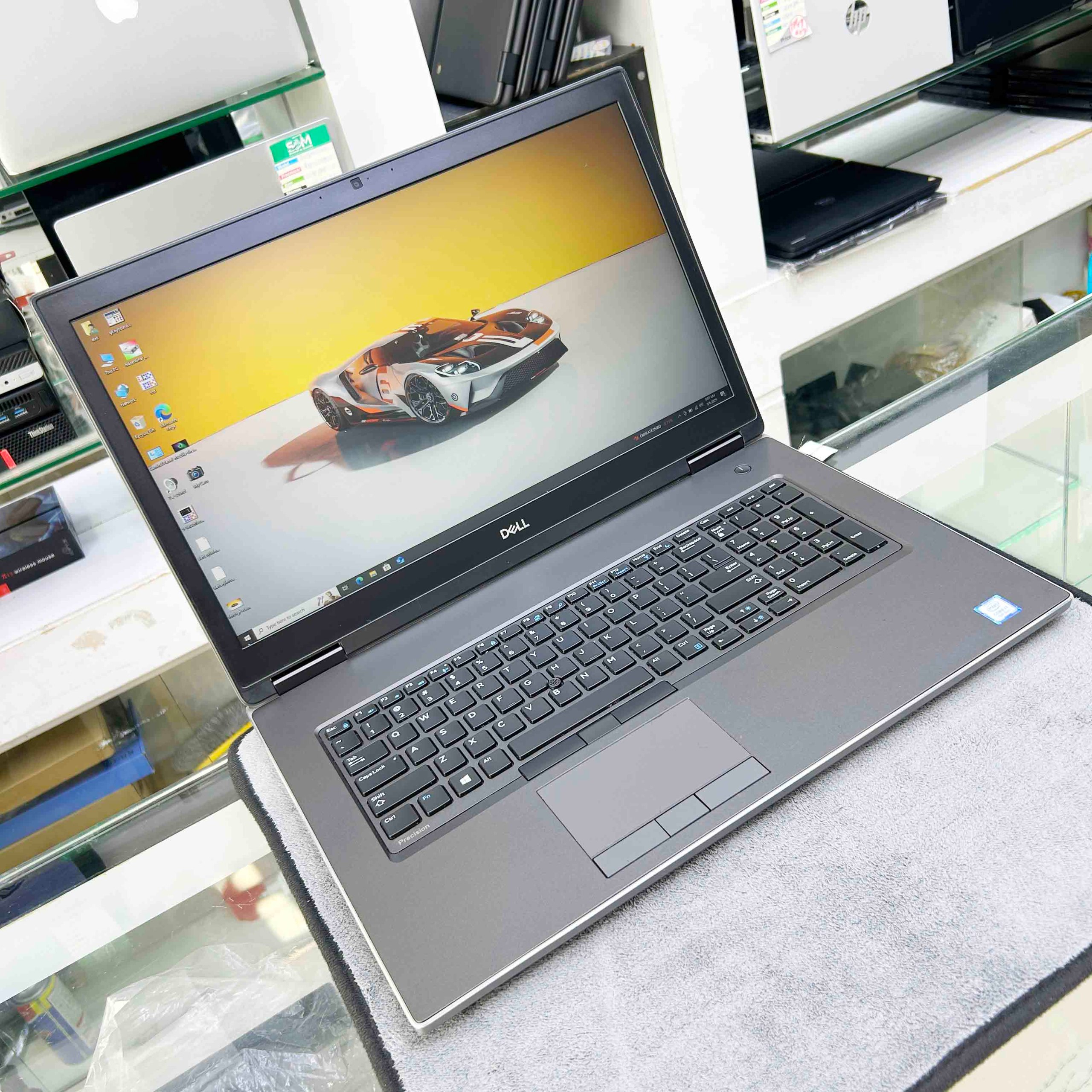 💻 Dell Precision 7740 Workstation Laptop ⚡ Processor: Intel Core i7-9850H (9th Gen) | 2.60GHz | 12 CPUs