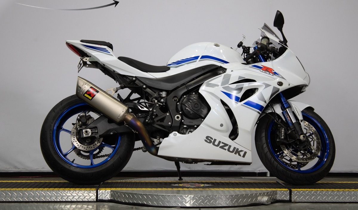 2018 Suzuki GSX-R1000R WhatsApp(+971586375226)