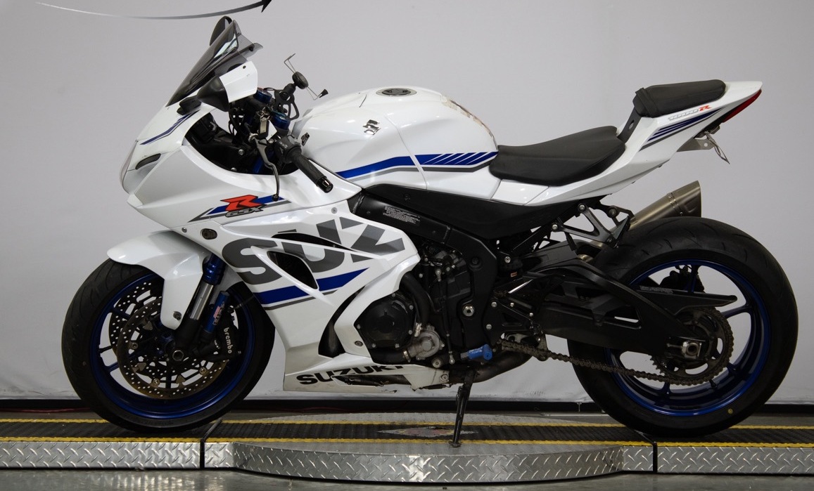 2018 Suzuki GSX-R1000R WhatsApp(+971586375226)