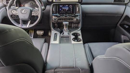 2023 Lexus LX 600 for sale whatsapp +971527713895