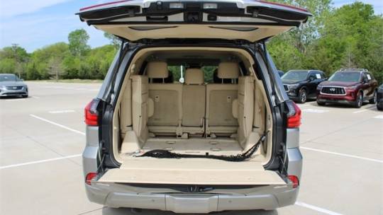 2019 LEXUS LX whatsapp me +971527713895