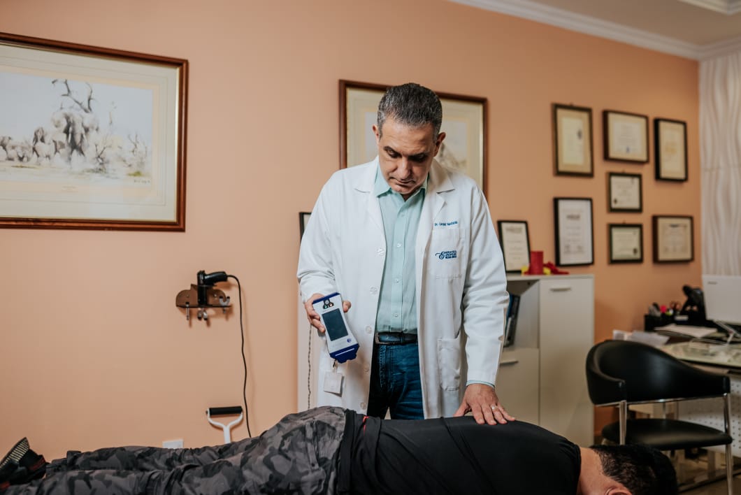Professional Chiropractic Care in Dubai – Relieve Back & Neck Pain Naturally