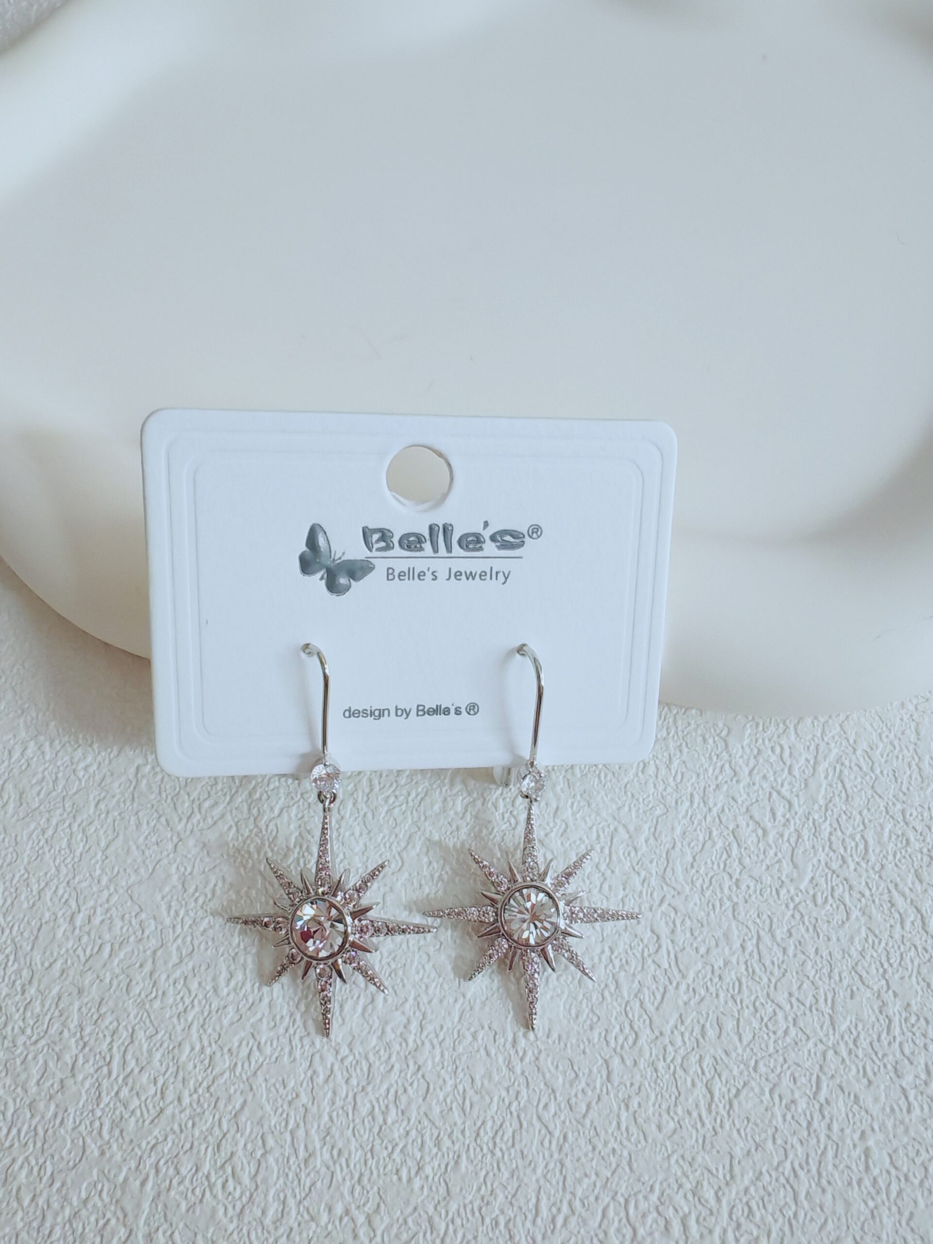 beautifull silver jewelery with stones