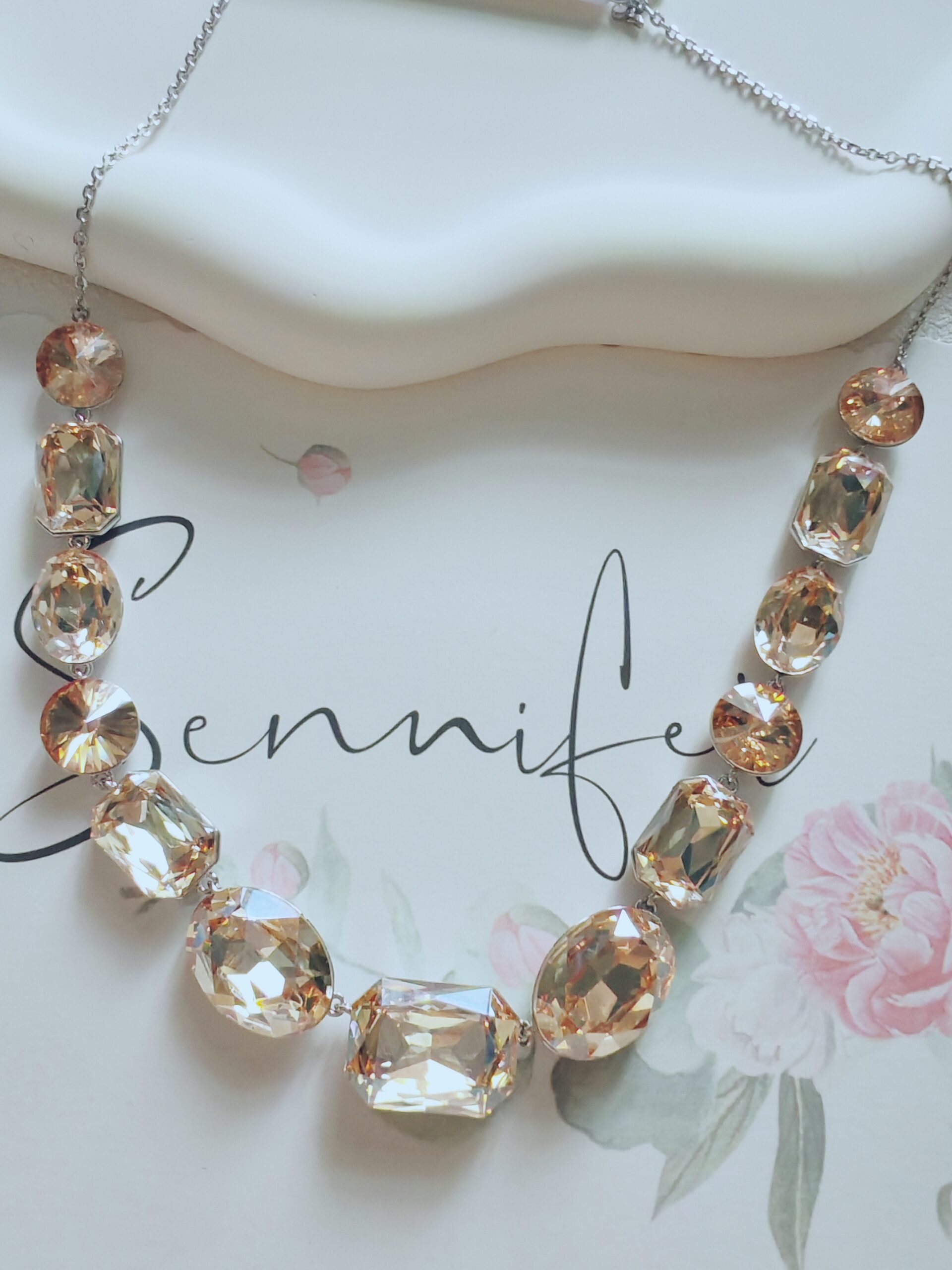 beautifull silver jewelery with stones
