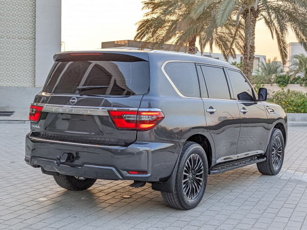 2014 Nissan Patrol WhatsApp me (+971586375226)