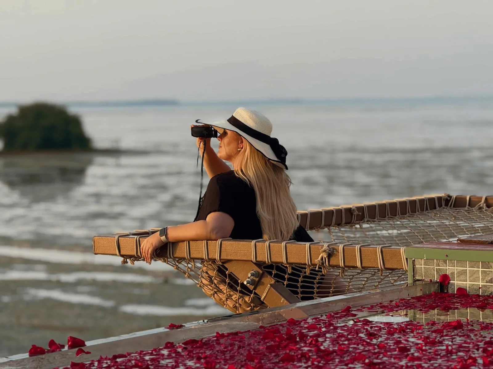 Tourist Sites in Dubai | Sharjah Tourist Spot | Kayaking Dubai