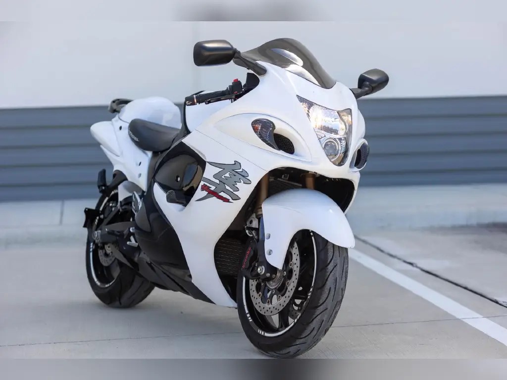 2017 Suzuki Sport bike Motorcycle