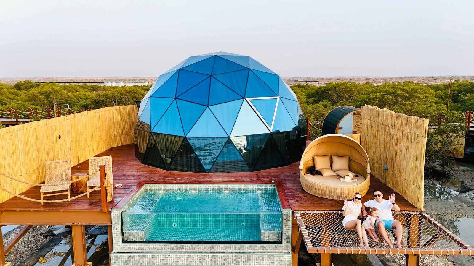 Best Beach Resorts in Dubai | Luxury Stay in Dubai