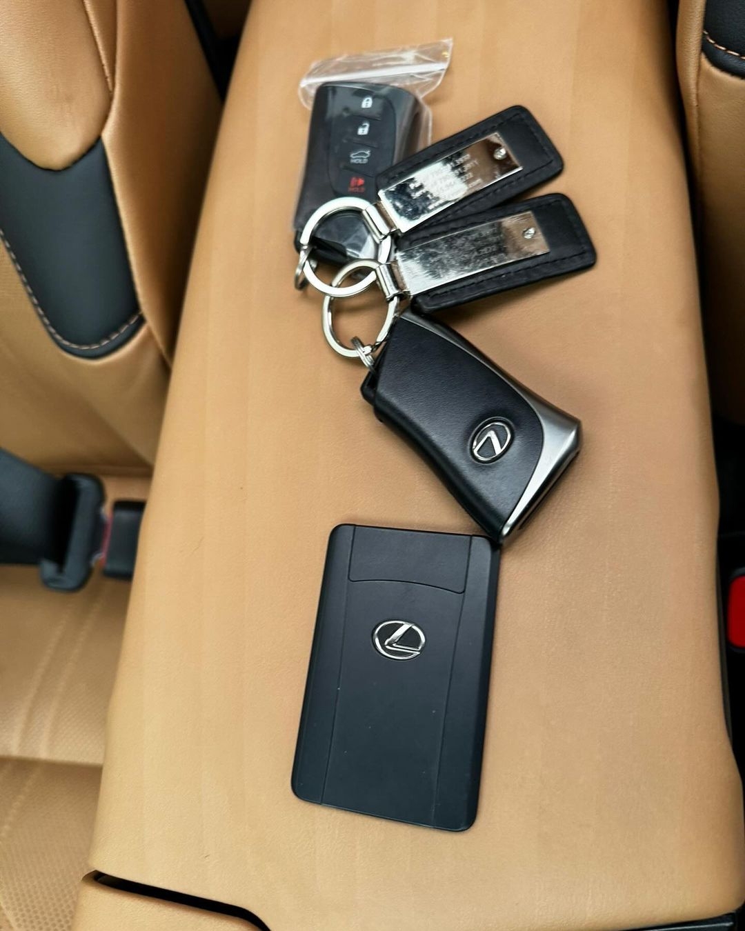 Used GCC 2022 Lexus ES-350 for Sale